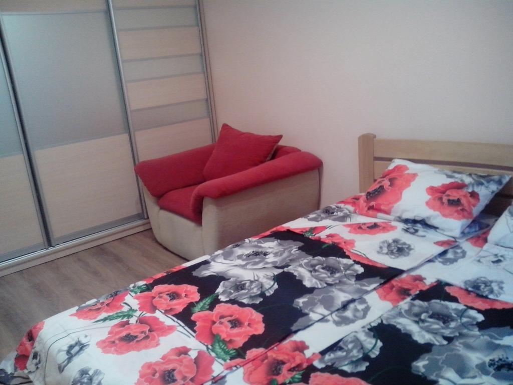 Apartment Syrec Kijev Szoba fotó